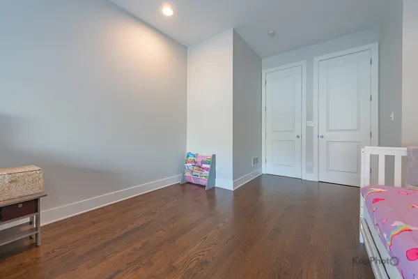 $620,000 | 3839 North Ashland Avenue, Unit 2, Chicago, IL 60613