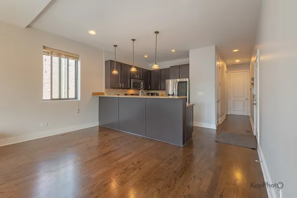 $620,000 | 3839 North Ashland Avenue, Unit 2, Chicago, IL 60613