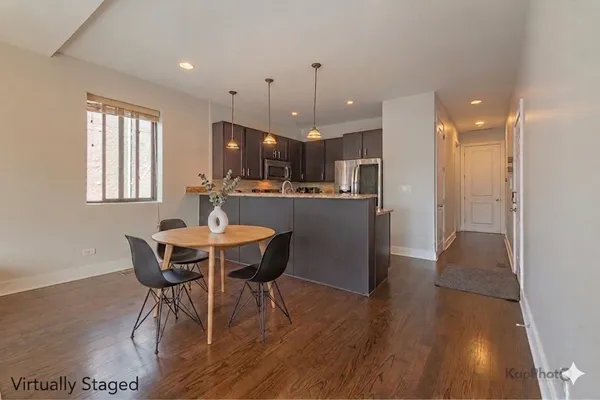 $620,000 | 3839 North Ashland Avenue, Unit 2, Chicago, IL 60613