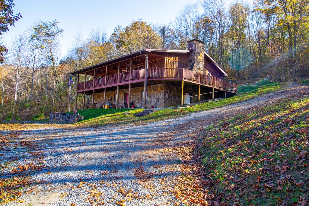 7595 Waters Edge Road Duffield, VA 24244 - Photo 1 of 46 Gallery Image 1