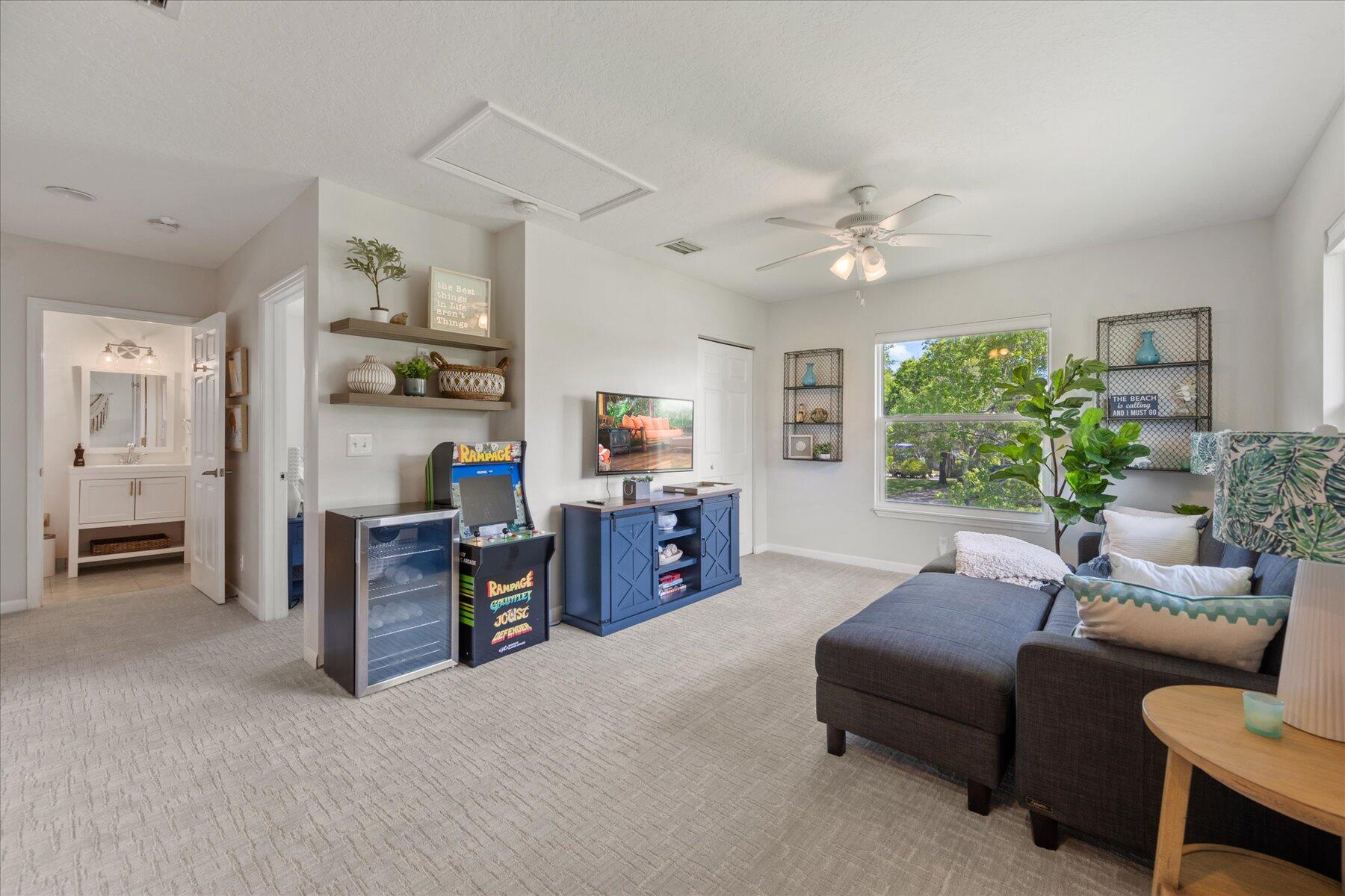 5895 Keith Road Jupiter, FL 33458 - Photo 29 of 51 5895 Keith Rd, Jupiter, FL 33458 (26)