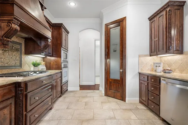 $645,000 | 6521 Rock Springs Drive, North Richland Hills, TX 76182