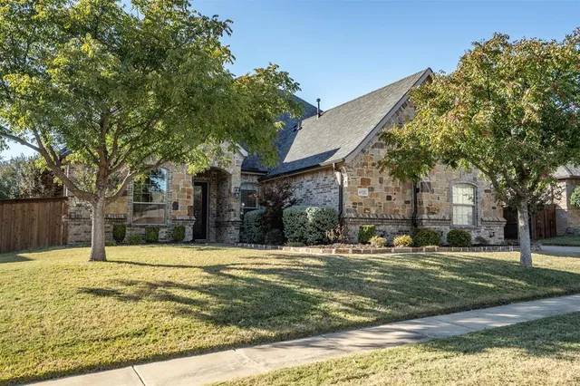 $645,000 | 6521 Rock Springs Drive, North Richland Hills, TX 76182