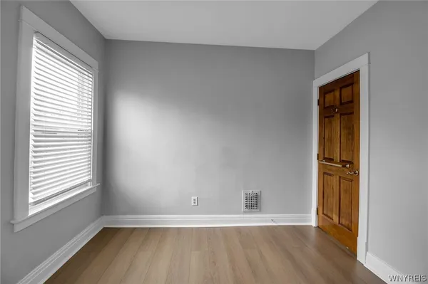 $1,700 | 800 Amherst Street, Buffalo, NY 14216