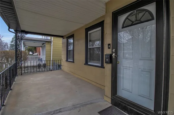 $1,700 | 800 Amherst Street, Buffalo, NY 14216