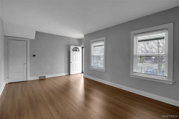 $1,700 | 800 Amherst Street, Buffalo, NY 14216