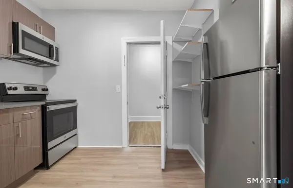 $2,100 | 25 Whittier Street, Unit 5, Bridgeport, CT 06605