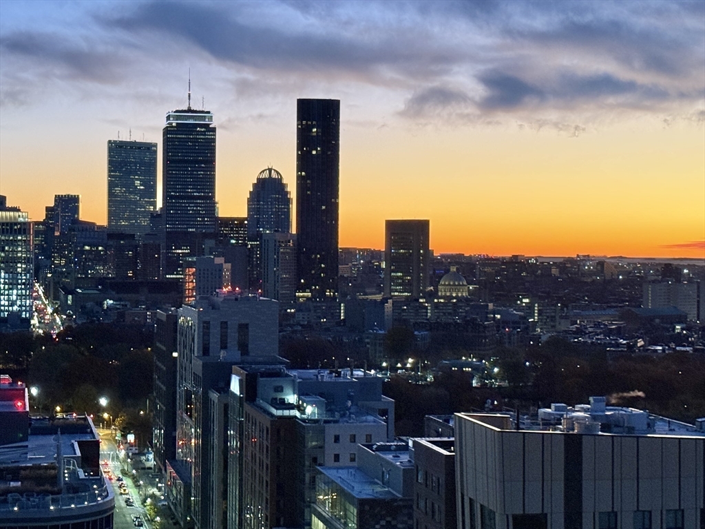 188 Brookline Avenue, Unit 20H Boston, MA 02215 - Photo 3 of 42