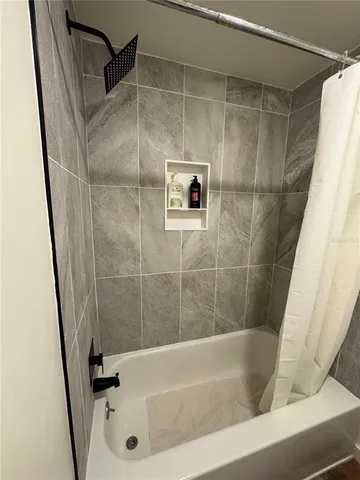 a bathroom with a tub