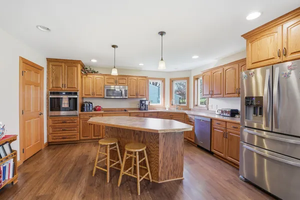 $449,900 | 219 Main Street East, Clarks Grove, MN 56016
