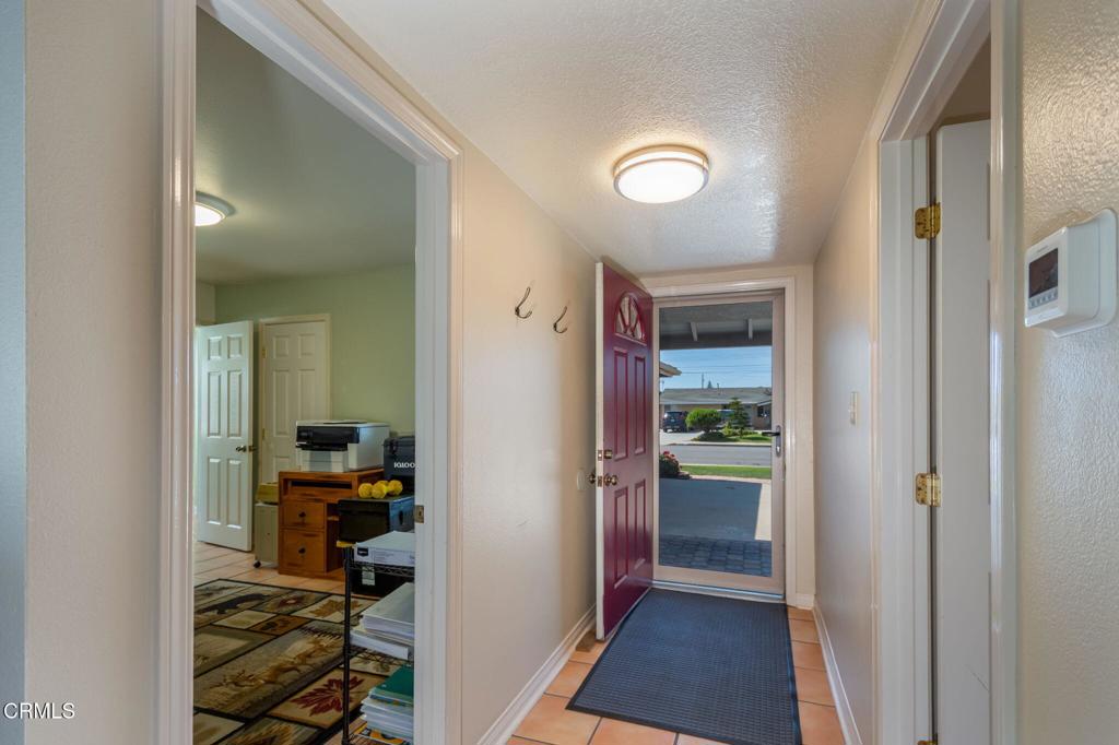 2250 Mono Street Oxnard, CA 93036 - Photo 8 of 35