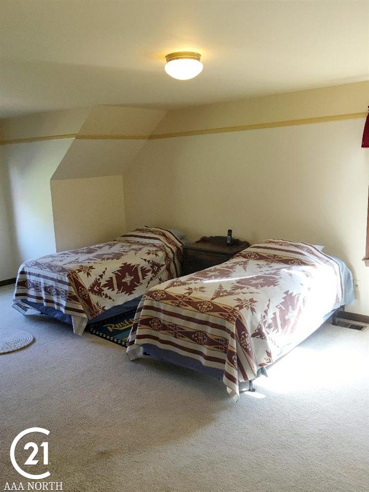60655 Kunstman Road Ray, MI 48096 - Photo 11 of 21 2nd bedroom