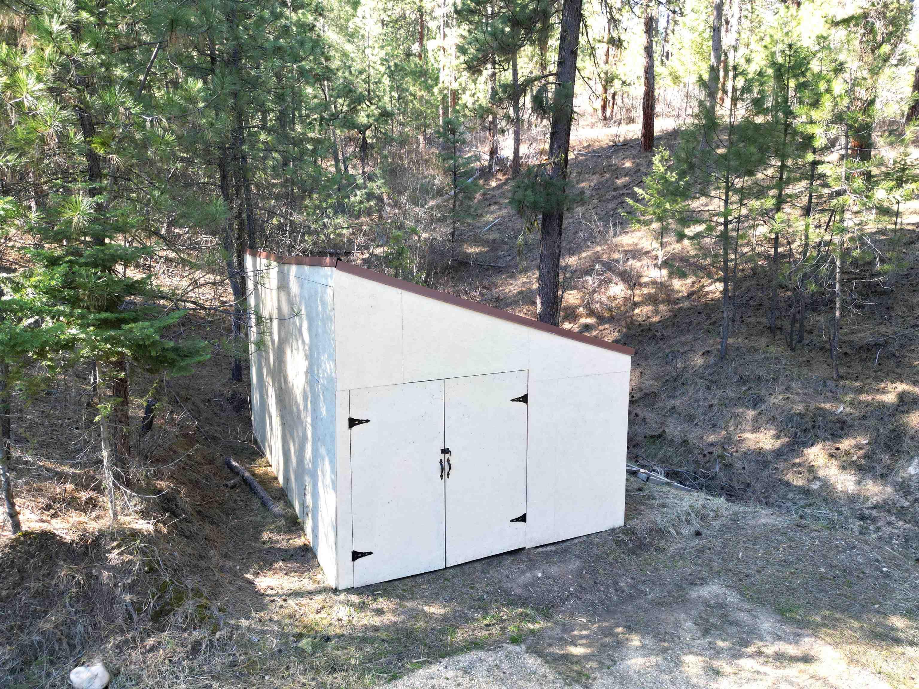 14 Forest Trail Road Garden Valley, ID 83622 - Photo 7 of 45 View of outdoor structure