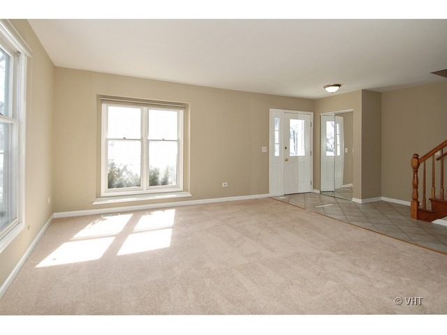 314 Old Hunt Road Fox River Grove, IL 60021 - Photo 6 of 14
