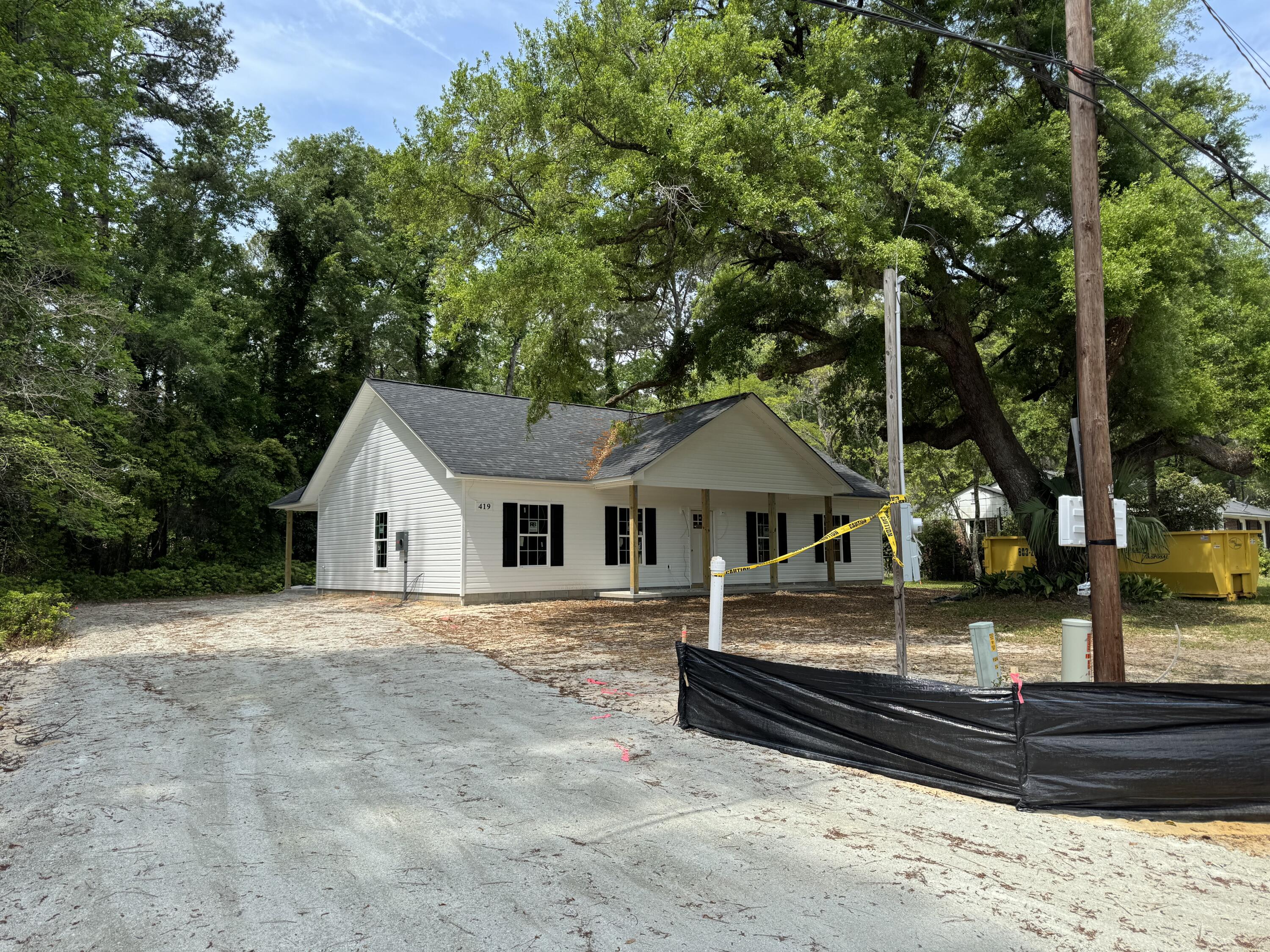 419 Ravenwood Road Walterboro, SC 29488 - Photo 2 of 18 Front