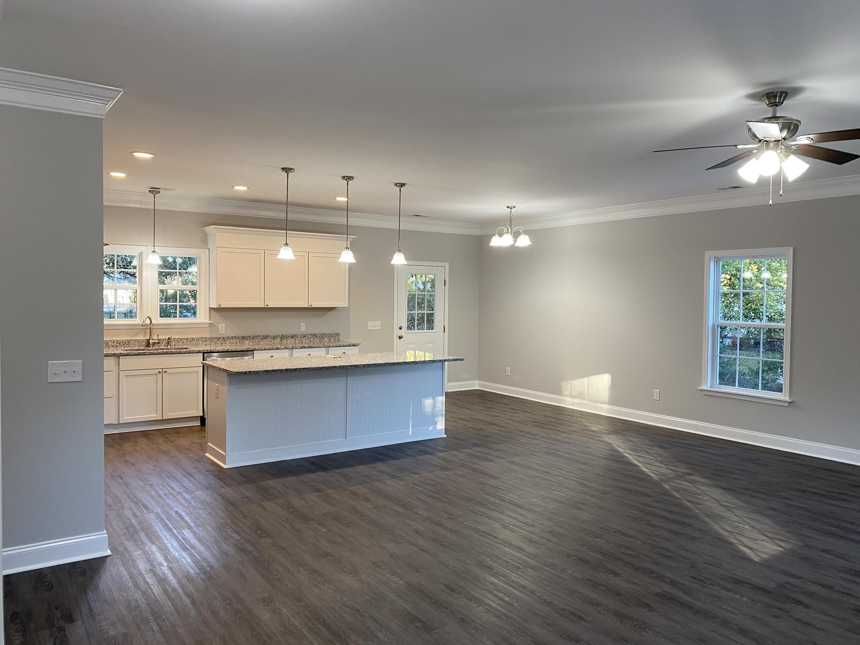 419 Ravenwood Road Walterboro, SC 29488 - Photo 5 of 18 Example Living Room