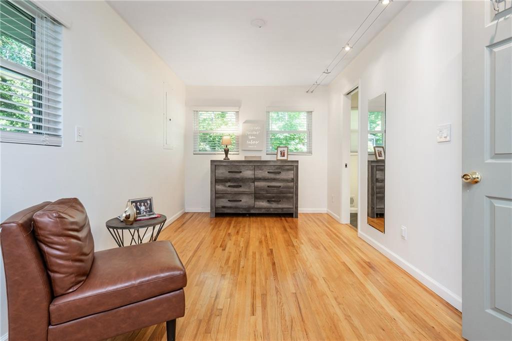 2558 Woodacres Road Northeast Atlanta, GA 30345 - Photo 20 of 37