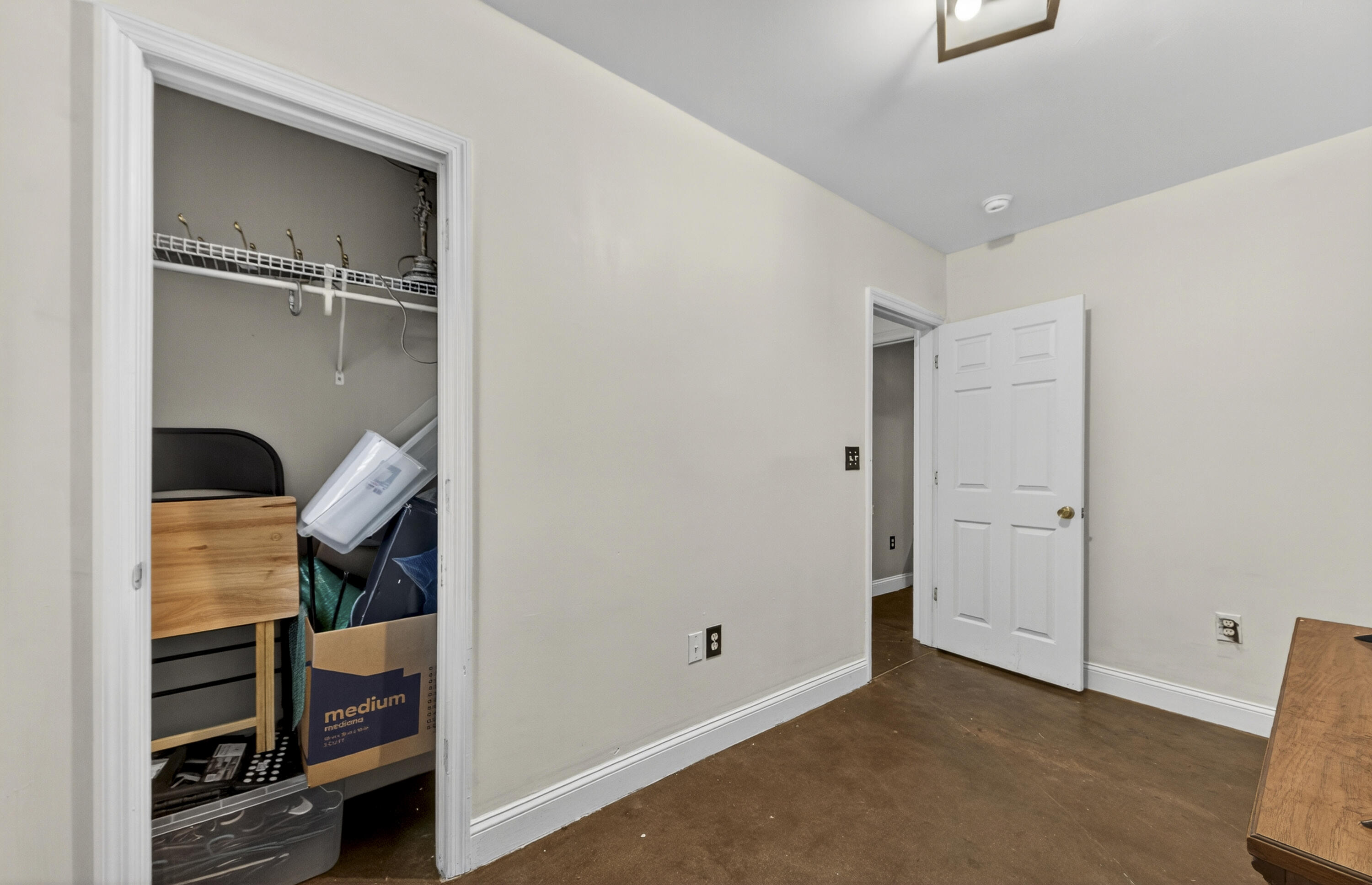 24 Strawberry Lane, Unit B Charleston, SC 29403 - Photo 14 of 34 _01A2172