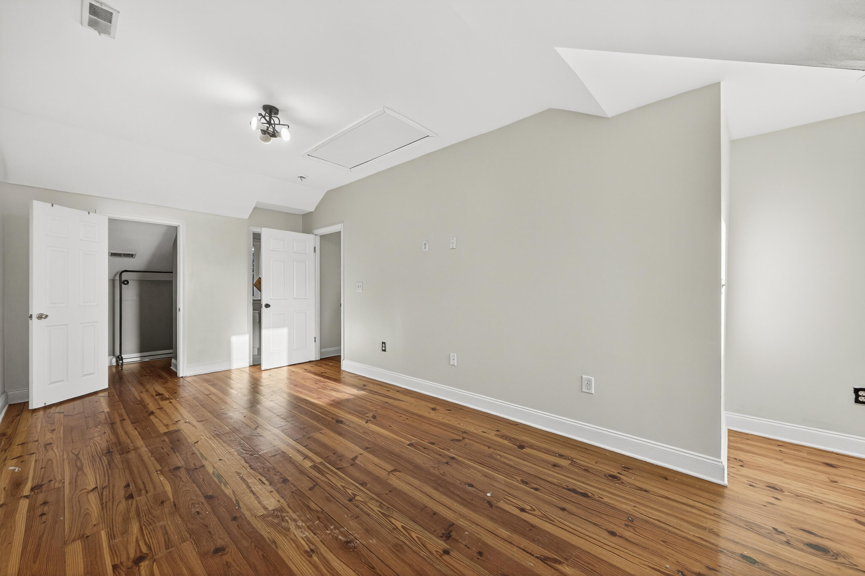 24 Strawberry Lane, Unit B Charleston, SC 29403 - Photo 19 of 34 _01A2194