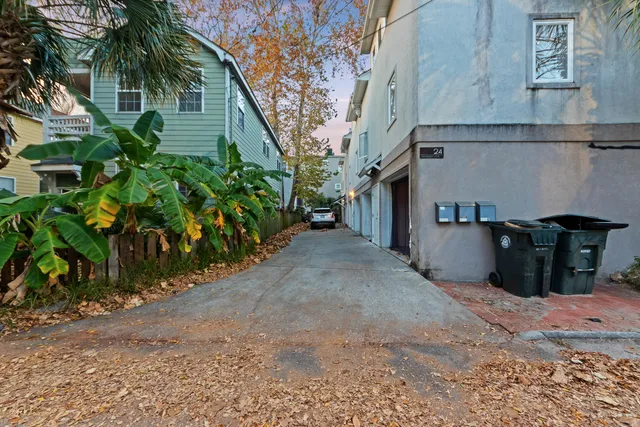 $549,000 | 24 Strawberry Lane, Unit B, Charleston, SC 29403
