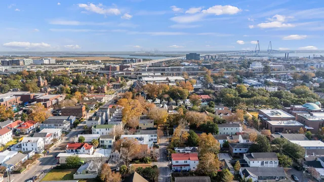 $549,000 | 24 Strawberry Lane, Unit B, Charleston, SC 29403