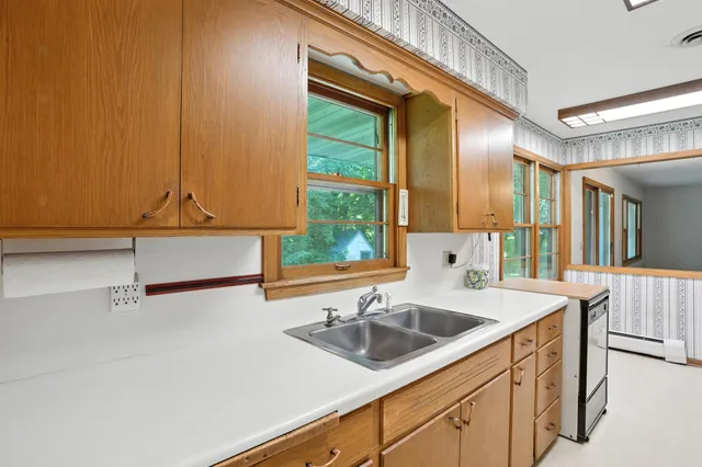 $399,900 | 10279 Upper 196th Way West, Lakeville, MN 55044