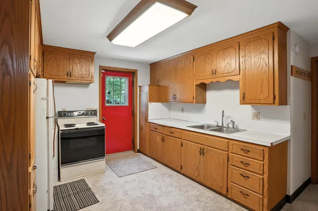 $399,900 | 10279 Upper 196th Way West, Lakeville, MN 55044