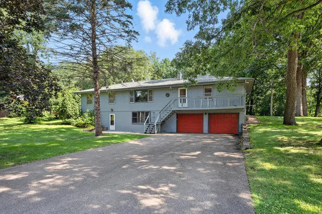 $399,900 | 10279 Upper 196th Way West, Lakeville, MN 55044