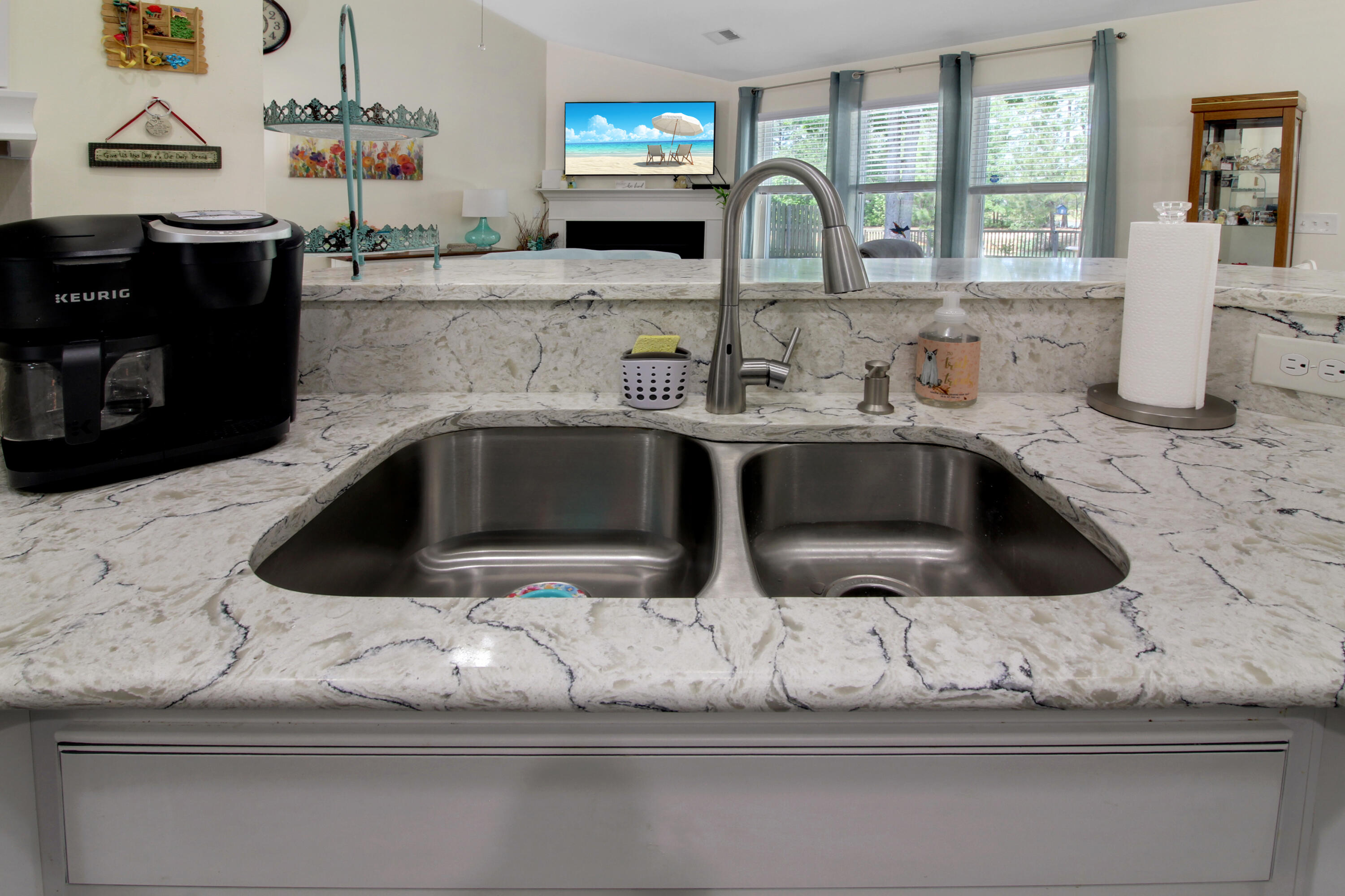 158 Alpine Road Summerville, SC 29485 - Photo 13 of 42 Touch free Faucet