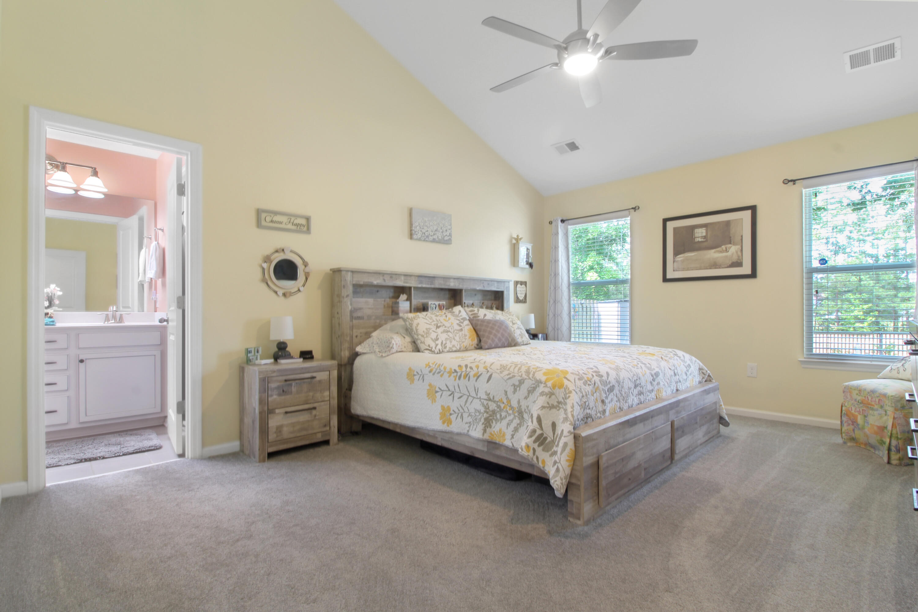 158 Alpine Road Summerville, SC 29485 - Photo 20 of 42 Owners suite