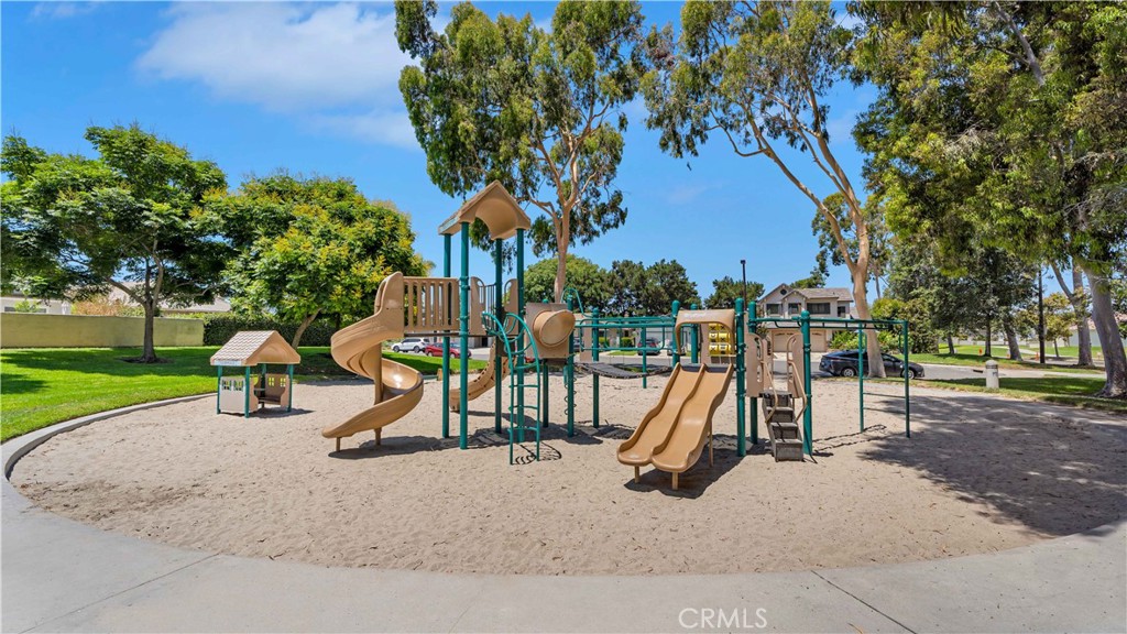 56 Wetstone, Unit 35 Irvine, CA 92604 - Photo 33 of 36 a view of a park with slide