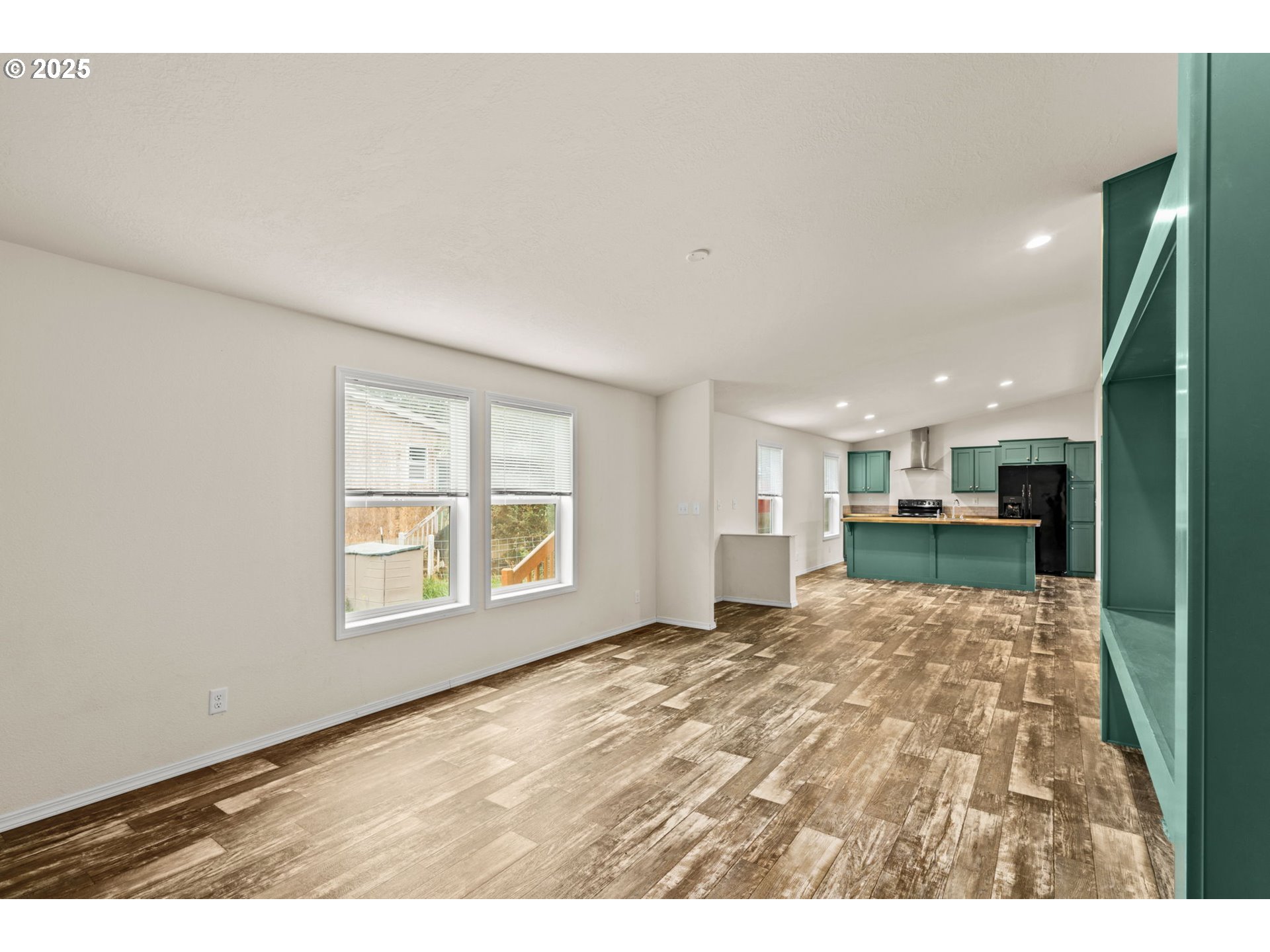 39009 Dexter Road, Unit 32 Dexter, OR 97431 - Photo 18 of 36