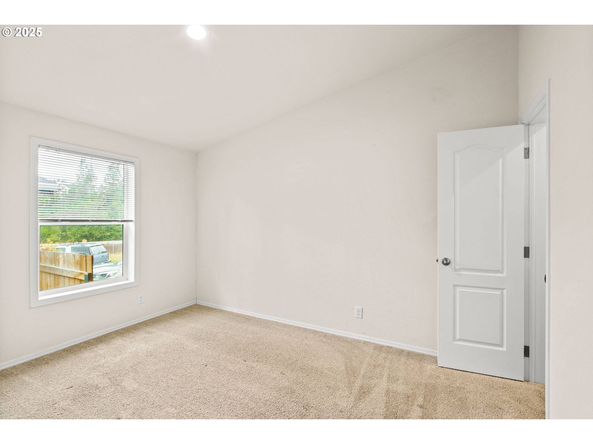 39009 Dexter Road, Unit 32 Dexter, OR 97431 - Photo 25 of 36 a view of an empty room with a window
