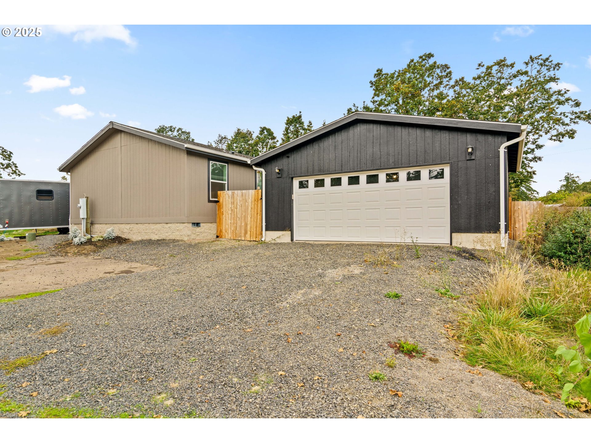 39009 Dexter Road, Unit 32 Dexter, OR 97431 - Photo 35 of 36 a view of a house with a yard