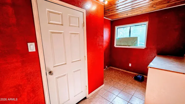 $325,000 | 1080 West Apache Lane, Lakeside, AZ 85929