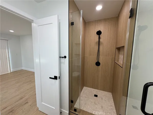 $4,700 | 1873 West Broadway, Anaheim, CA 92804