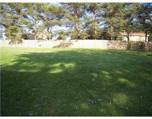 5605 Aiken Road McKees Rocks, PA 15136 - Photo 18 of 18 Exterior Front. Great fenced in yard!