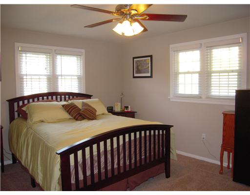 5605 Aiken Road McKees Rocks, PA 15136 - Photo 9 of 18 Master Bedroom.