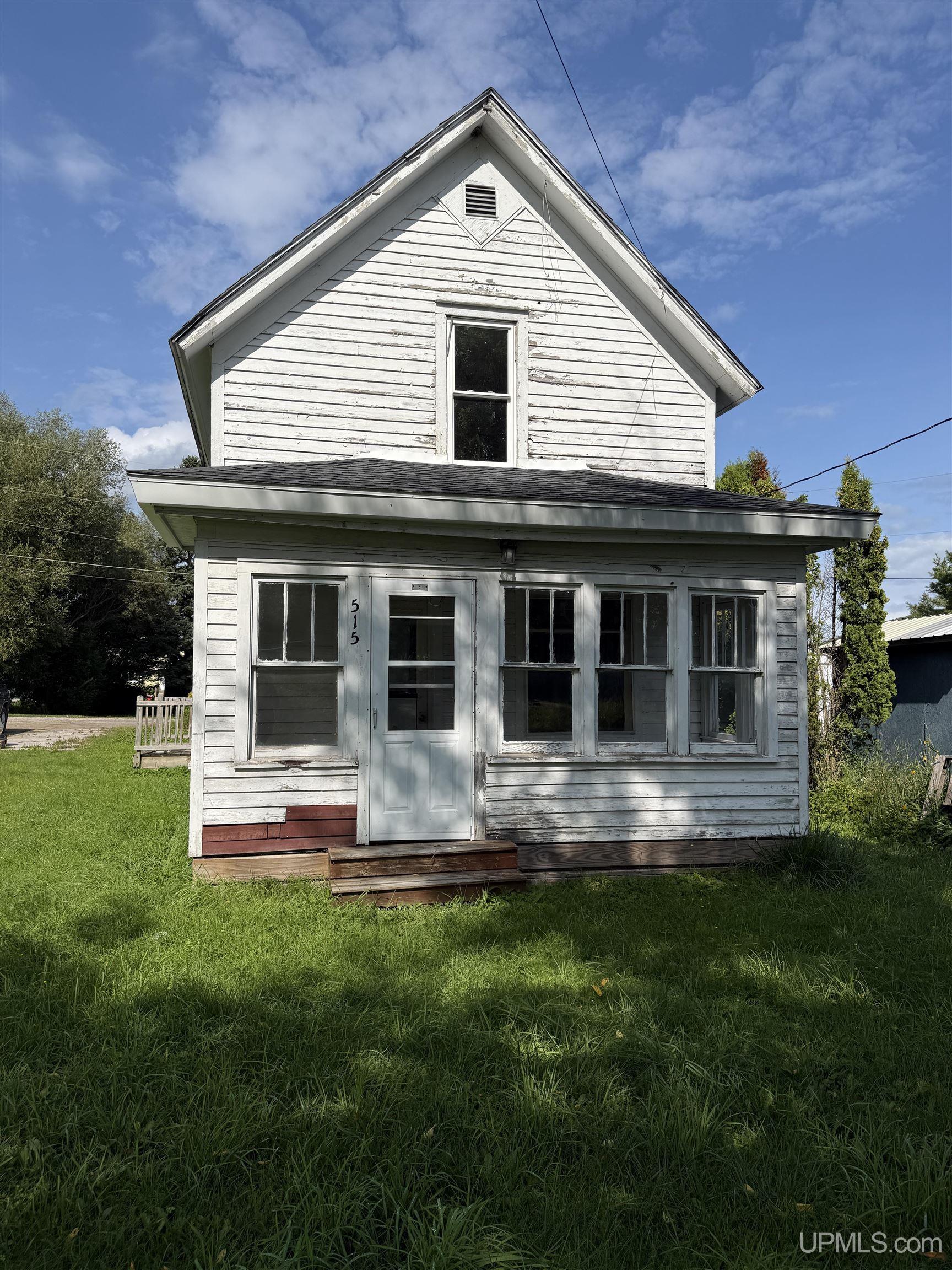 515 Prospect Street Munising, MI 49862 - Photo 21 of 25