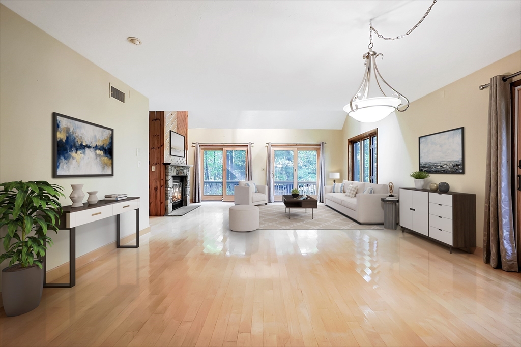9 Appleton Common, Unit 9 Franklin, MA 02038 - Photo 6 of 32 Gallery Image 6