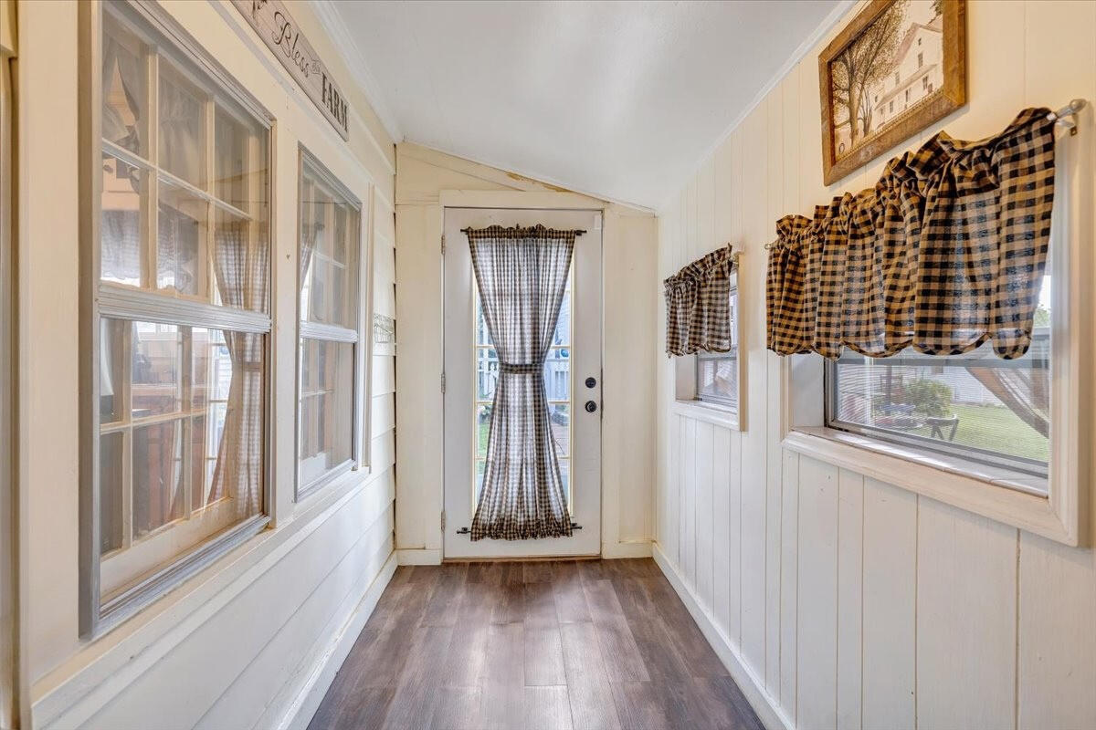 898 Mica Road Ridgeway, VA 24148 - Photo 35 of 60 898 Mica Rd sun room