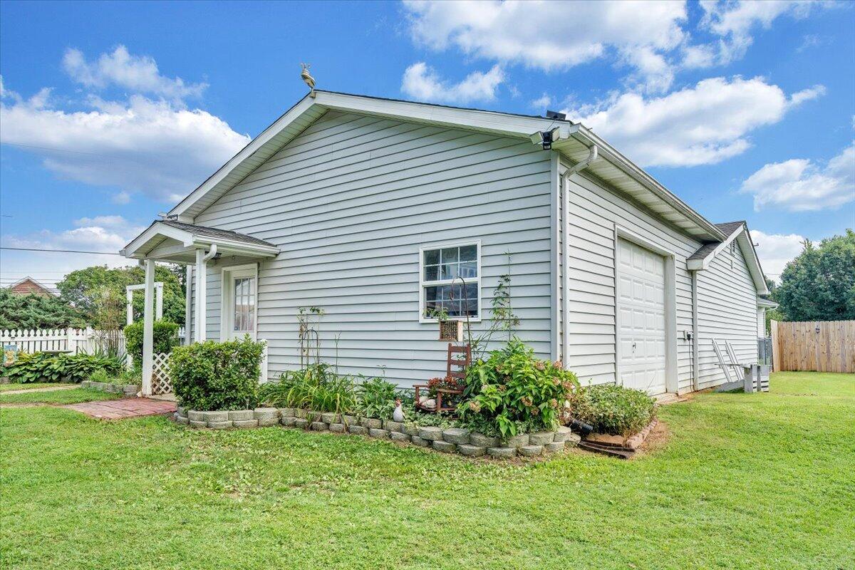 898 Mica Road Ridgeway, VA 24148 - Photo 45 of 60 47-MIB00193