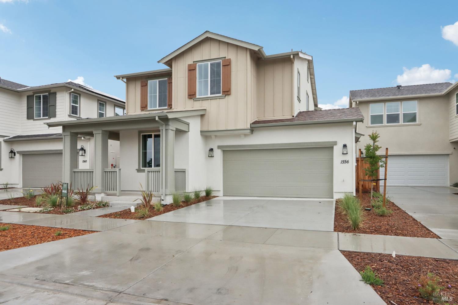 1556 Country Manor Drive Santa Rosa, CA 95403 - Photo 6 of 40 a front view of a house with yard