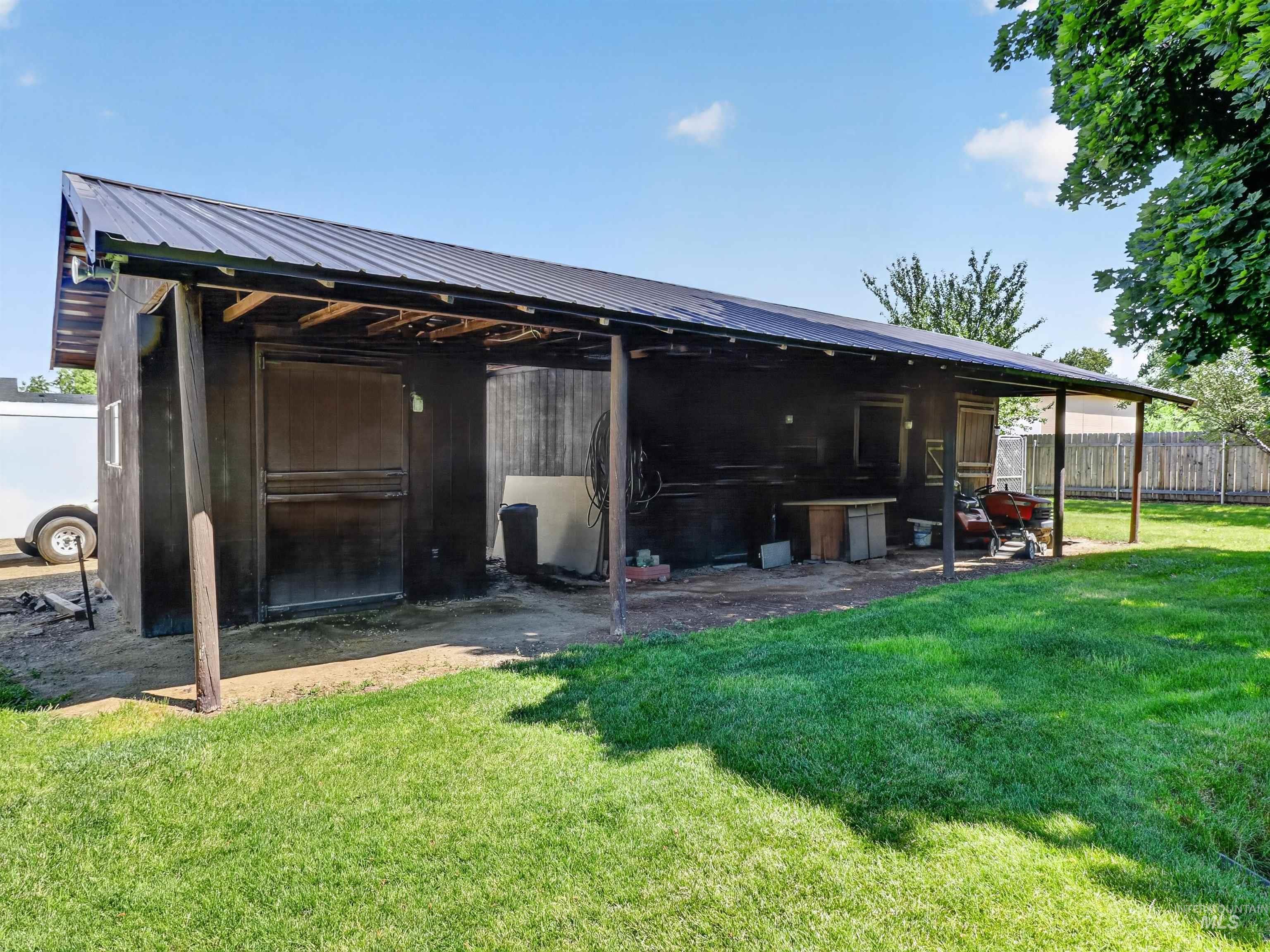 2590 South Cloverdale Road Boise, ID 83709 - Photo 28 of 34