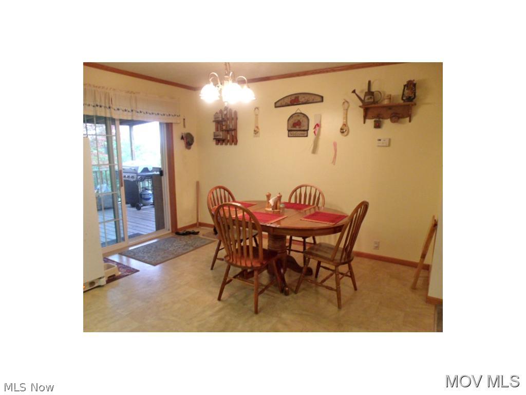 2539 Spider Ridge Road Parkersburg, WV 26104 - Photo 7 of 22