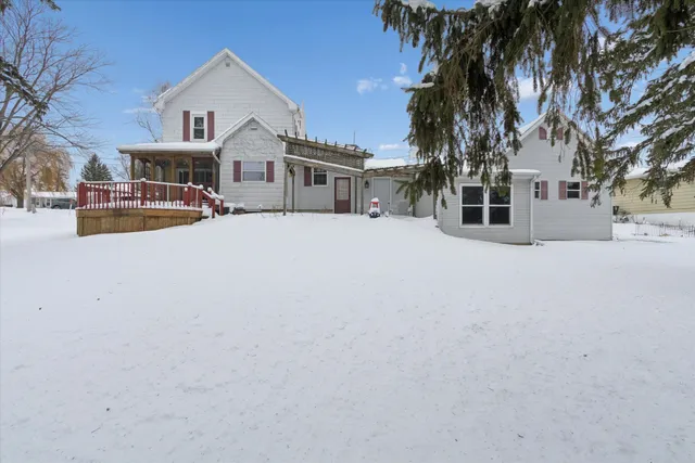 $295,500 | 709 West Beloit Street, Orfordville, WI 53576