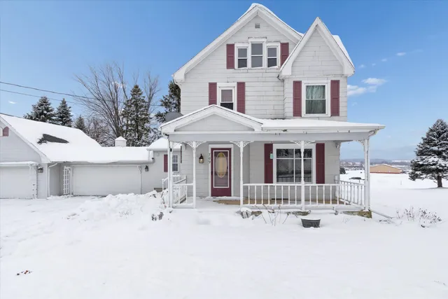 $295,500 | 709 West Beloit Street, Orfordville, WI 53576