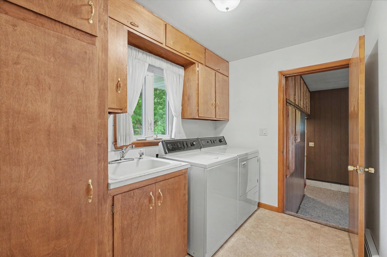 208 West Cemetery Road Roberts, IL 60962 - Photo 28 of 48