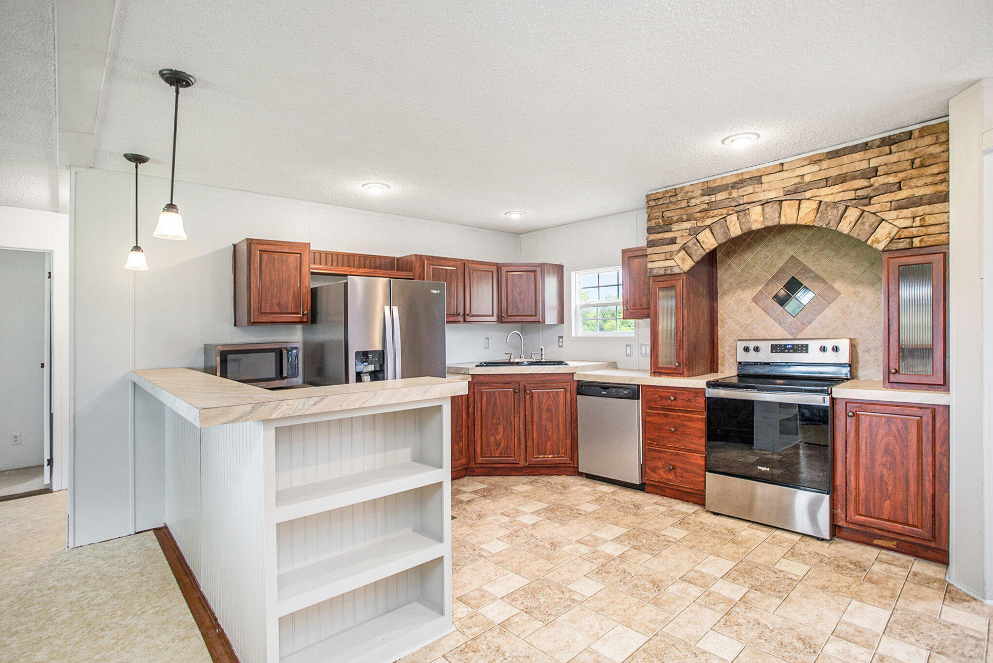 7671 Kies Road Jerome, MI 49249 - Photo 6 of 25 007_7671_kies_rd_jerome_mi_49249_6_of_34