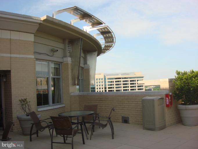 11800 Sunset Hills Road, Unit 410 Reston, VA 20190 - Photo 12 of 14 Community